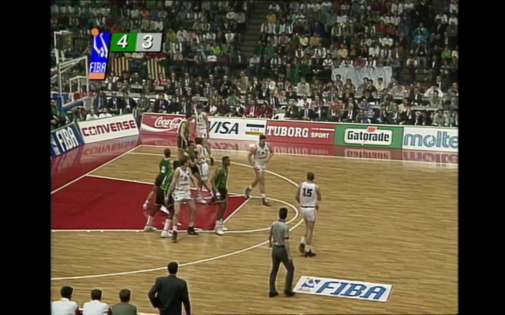 [乒乓球]独得两分 45岁侯英超助辽宁队获胜