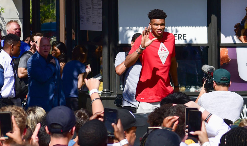 解析辛辛那提红人队如何利用其极速新秀群建立全联盟最恐怖的跑阵