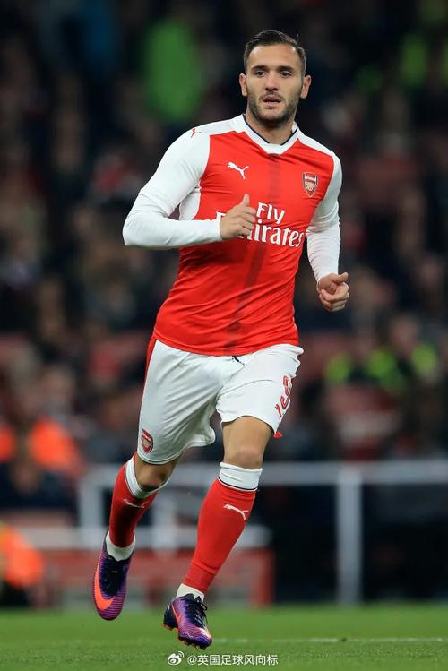 南昌马术俱乐部骑手包揽武汉马运会场地障碍60-80CM级别个人赛冠亚军