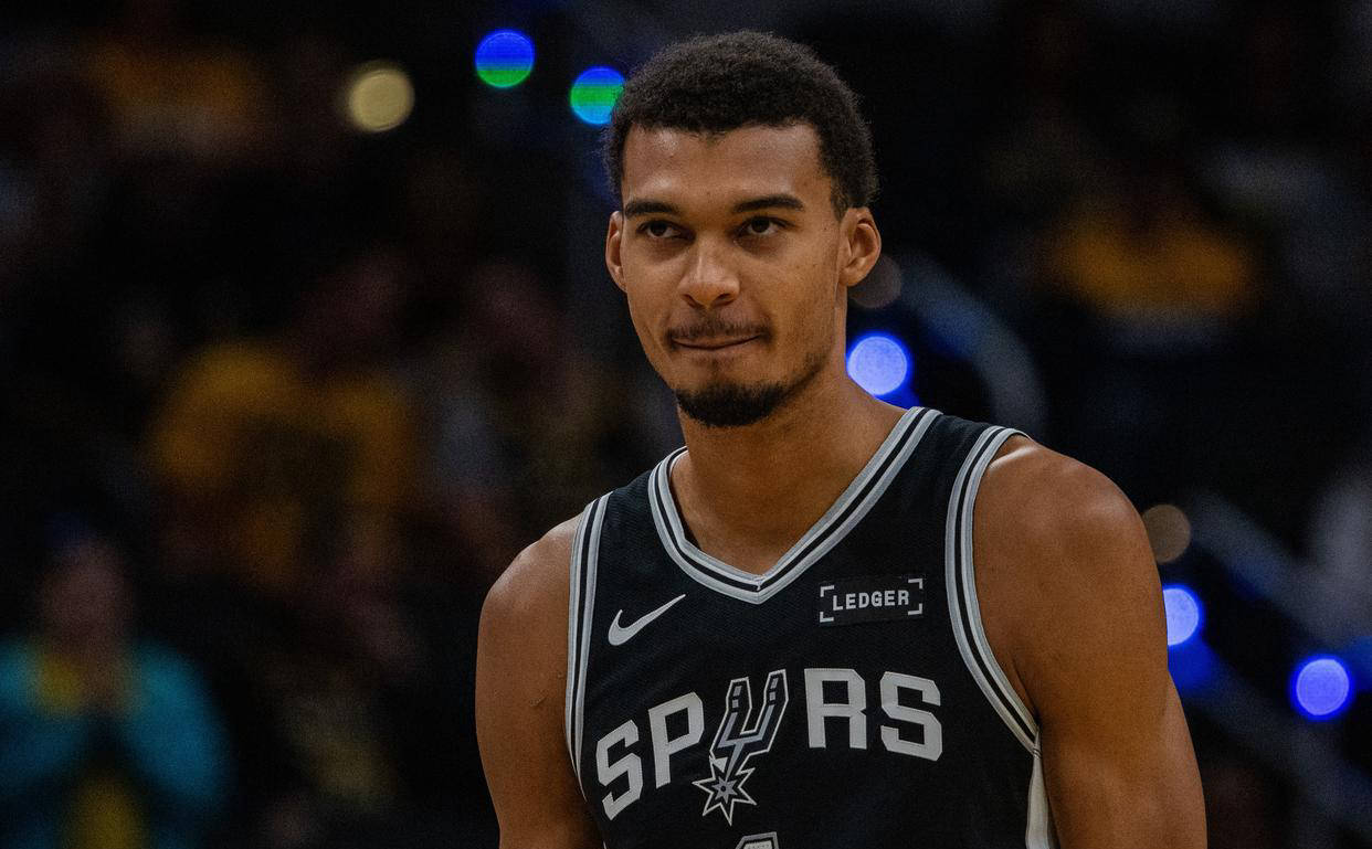 杜兰特你太狠了，36岁再爆发，打破太阳队队史56年纪录