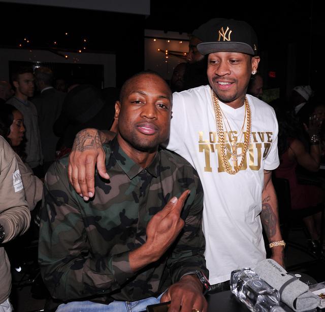 第一季大获成功！詹姆斯重启播客节目：纳什顶替雷迪克成为新搭档