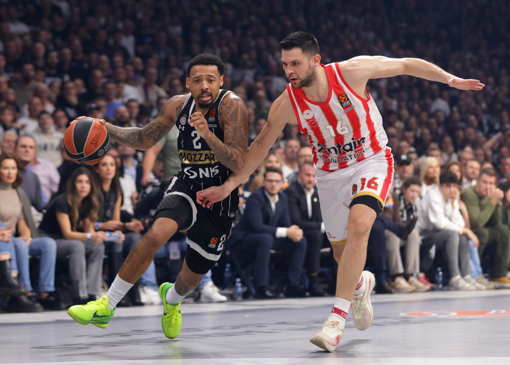 邮报：布莱顿中场博纳诺特即将租借加盟利兹联